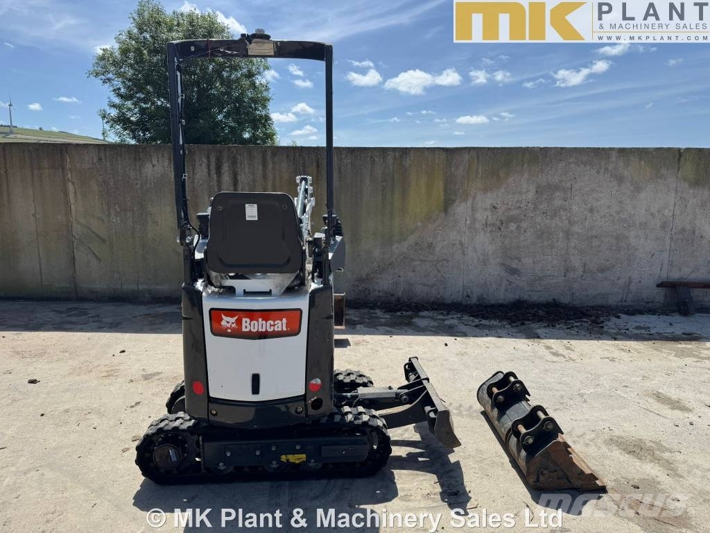 Bobcat E 10z (351 hrs) Міні-екскаватори < 7т