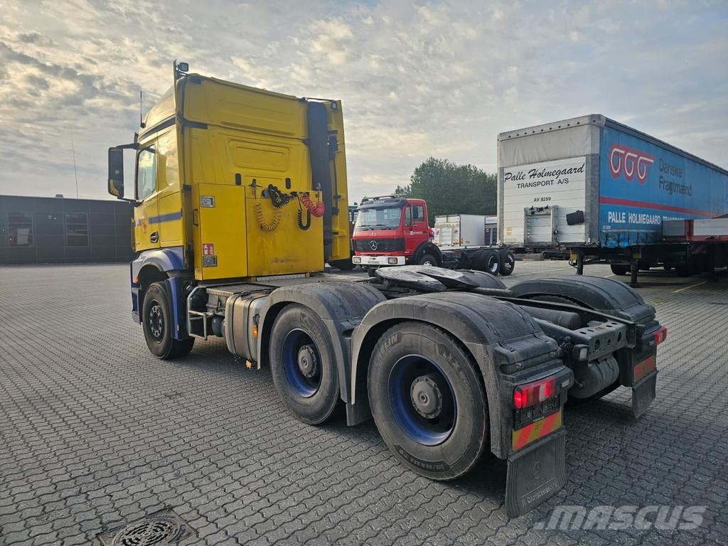 Mercedes-Benz Arocs 2646 6x4 - HUB reduction - Steel/Air - Low K Sattelzugmaschinen