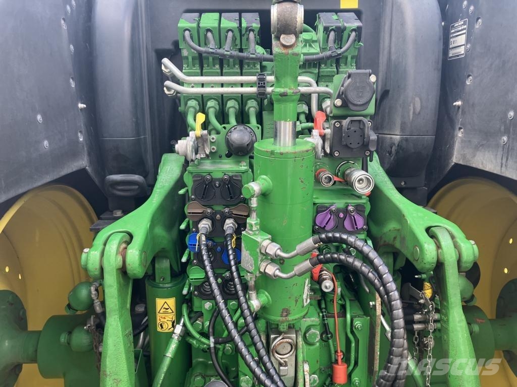 John Deere 6175R Traktoren