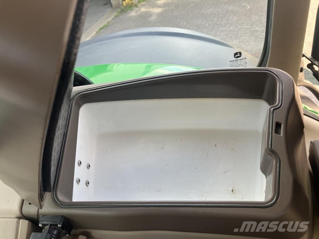 John Deere 6175R Traktoren