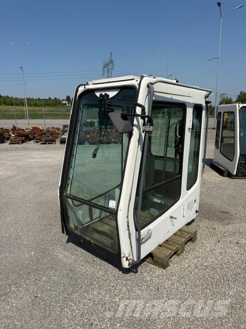 Liebherr USED CAB SERIE B 캐빈 및 인테리어