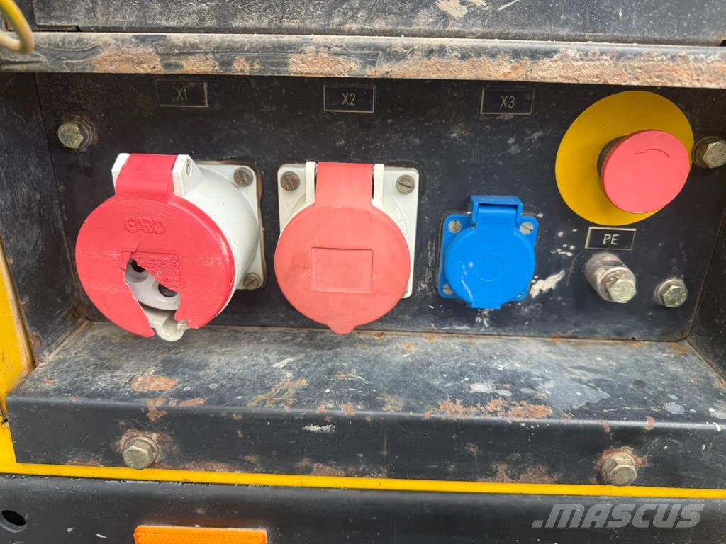 Atlas Copco 2X QAS 18 | 400 V connection | 230 V connection Diiselgeneraatorid