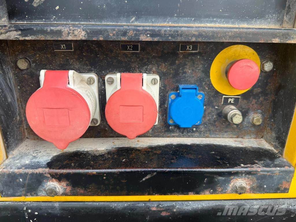 Atlas Copco 2X QAS 18 | 400 V connection | 230 V connection Diiselgeneraatorid