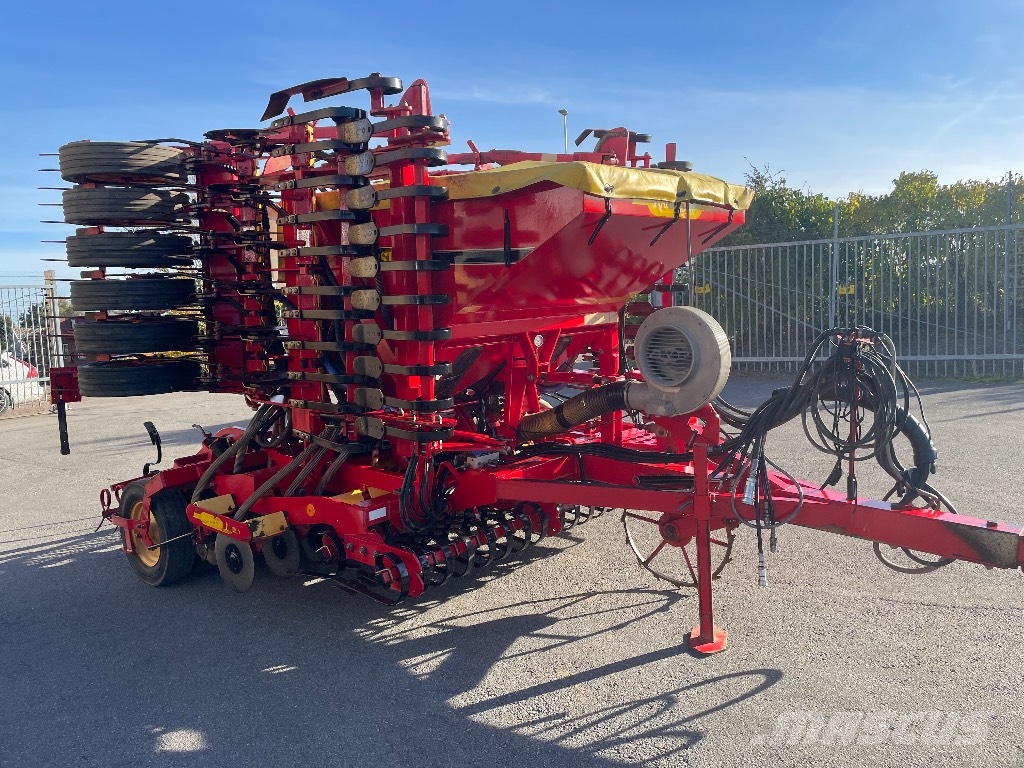 Väderstad Rapid 600 F Kylvökoneet
