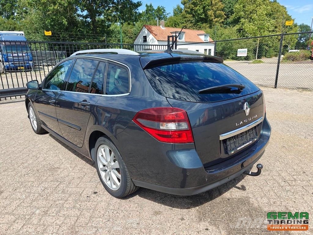Renault Laguna 4x2 Euro 5 - 5 Seats - Manual - 6-speed - N Carros