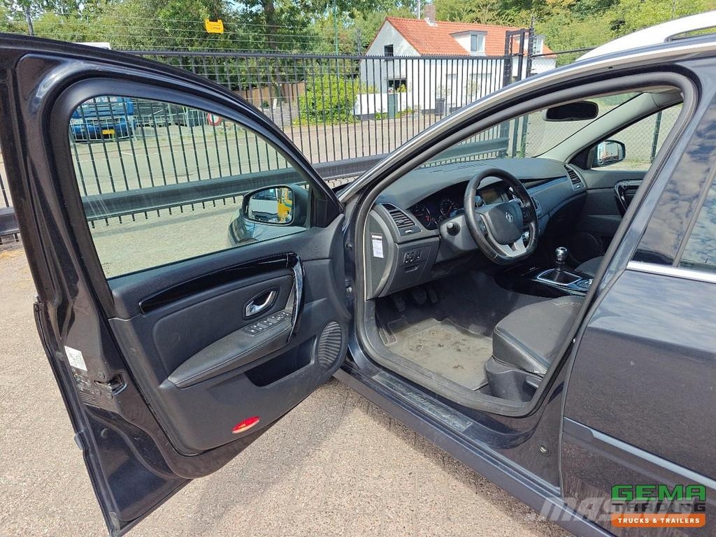 Renault Laguna 4x2 Euro 5 - 5 Seats - Manual - 6-speed - N Carros
