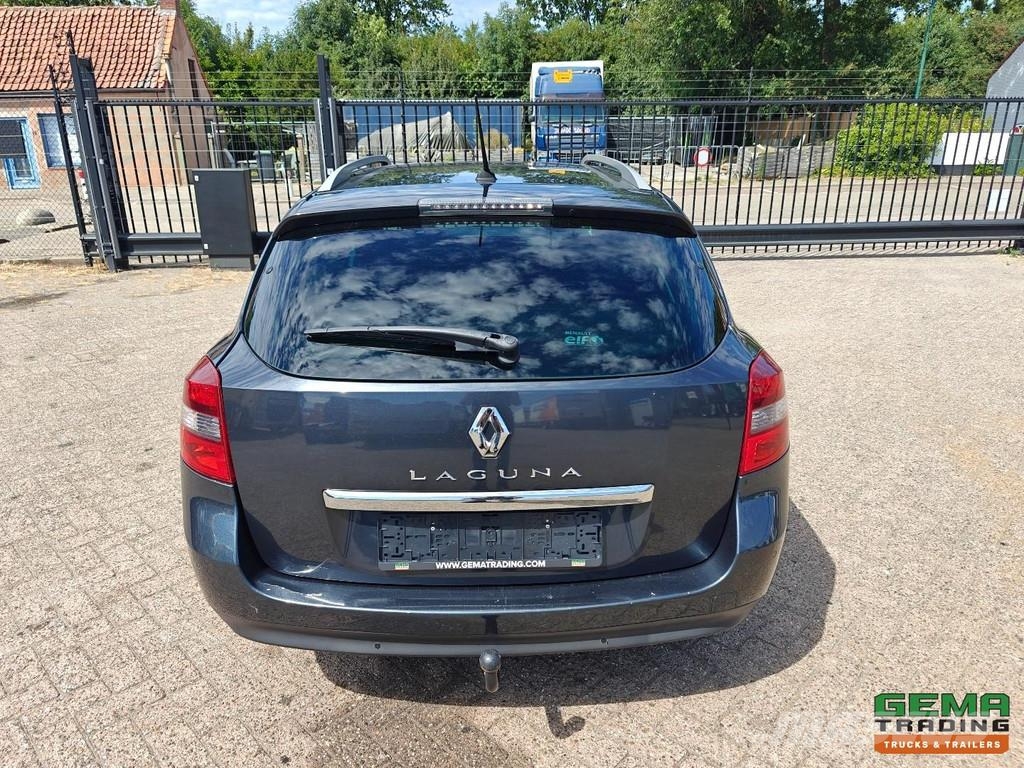 Renault Laguna 4x2 Euro 5 - 5 Seats - Manual - 6-speed - N Carros