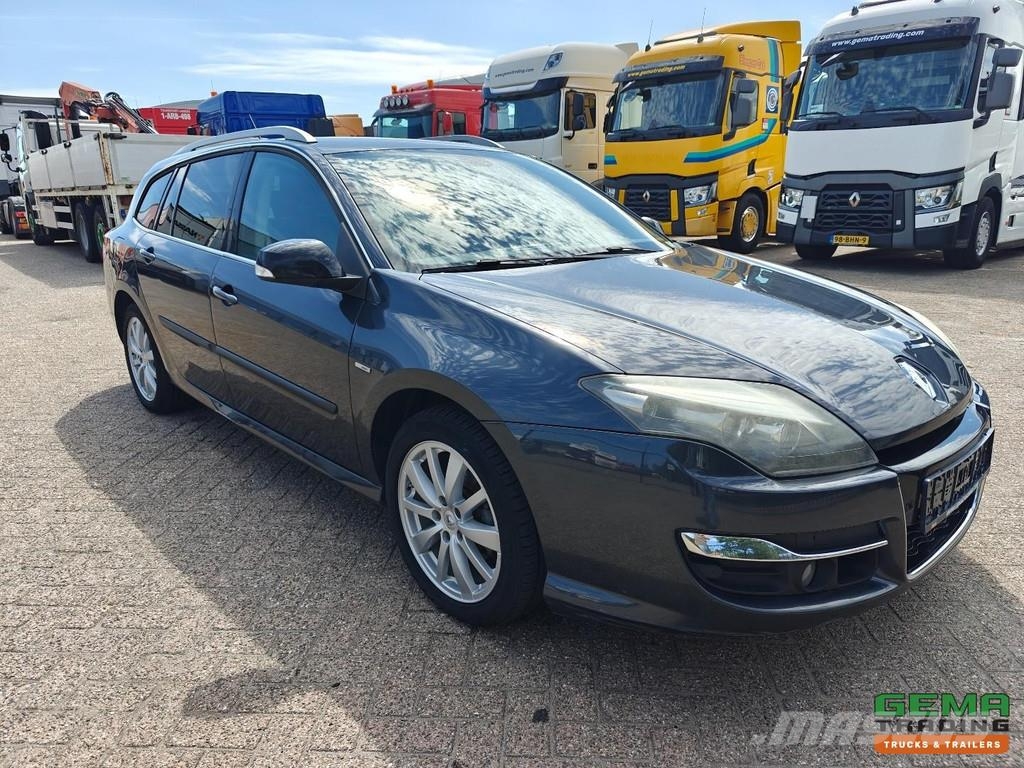 Renault Laguna 4x2 Euro 5 - 5 Seats - Manual - 6-speed - N Carros