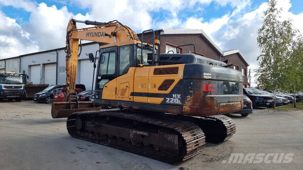 Hyundai HX 220 L Raupenbagger