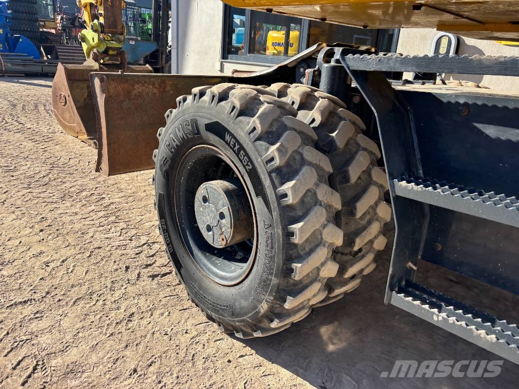 Komatsu PW 160-11 - PW160 - PW180 - PW 180 Wielgraafmachines
