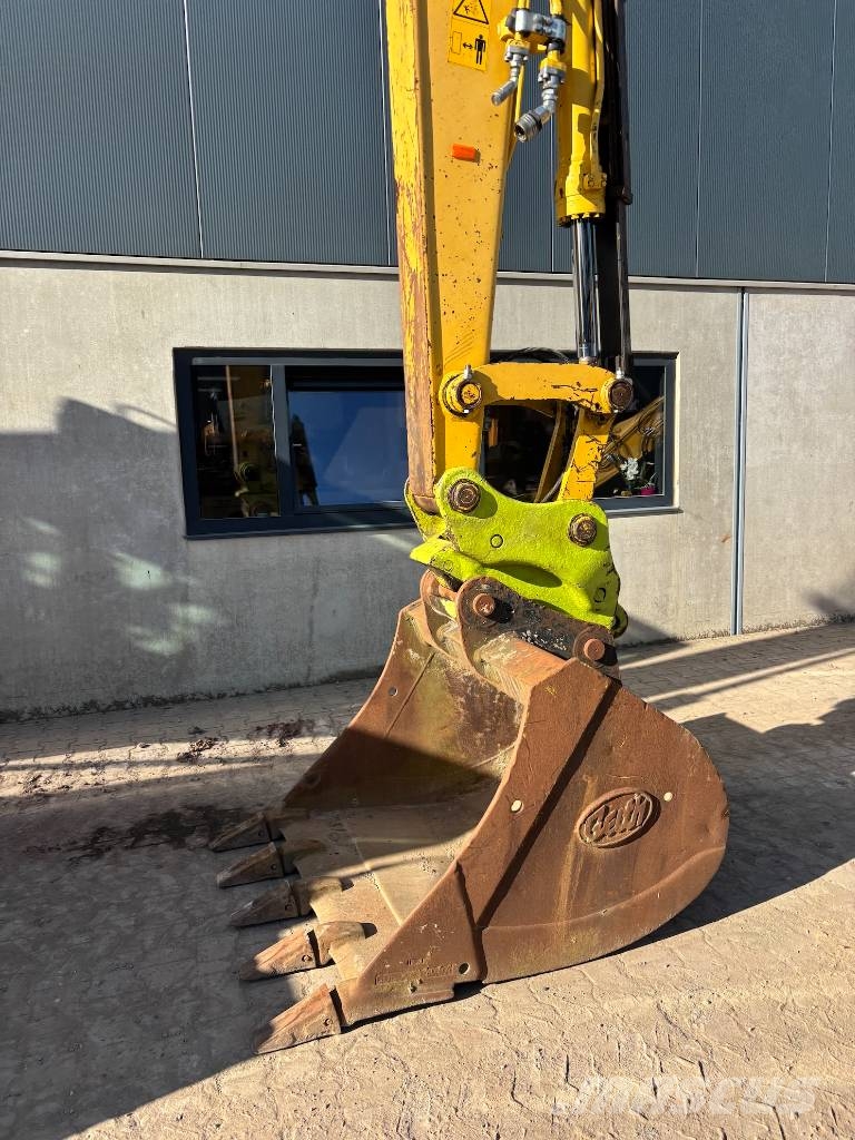 Komatsu PW 160-11 - PW160 - PW180 - PW 180 Wielgraafmachines