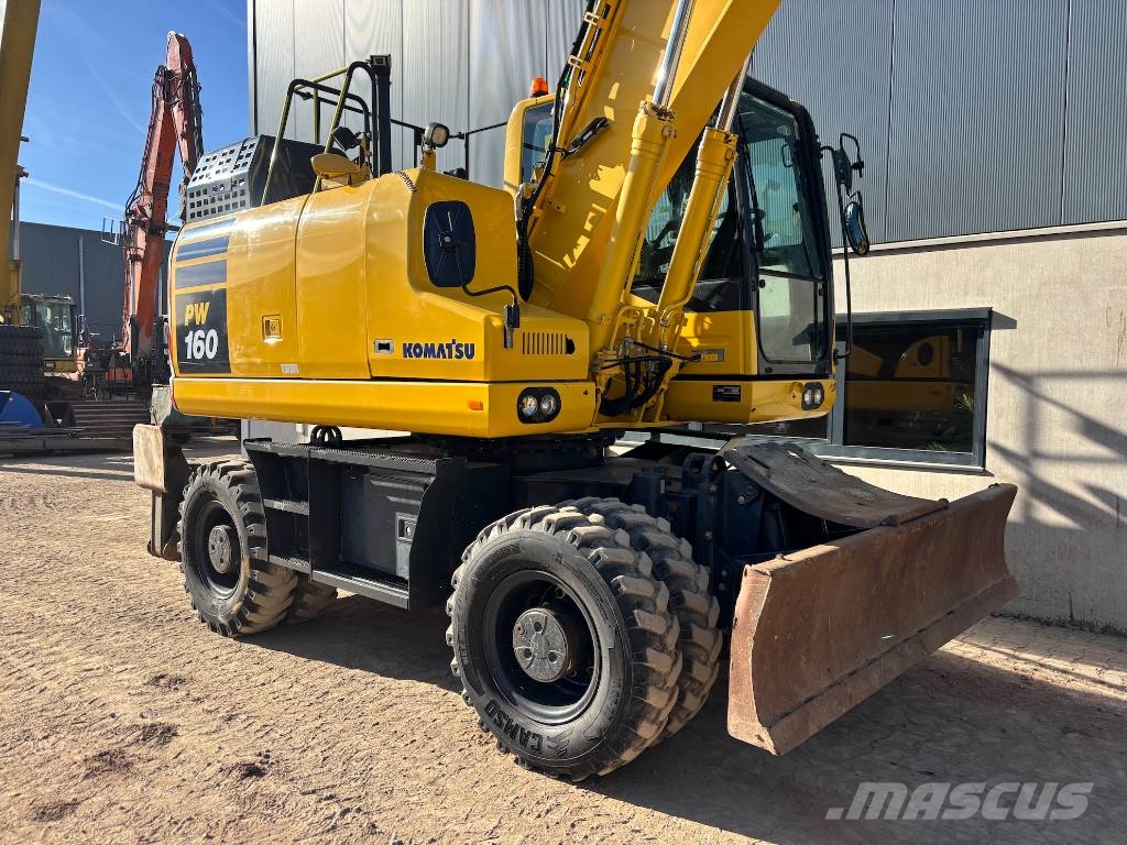 Komatsu PW 160-11 - PW160 - PW180 - PW 180 Wielgraafmachines