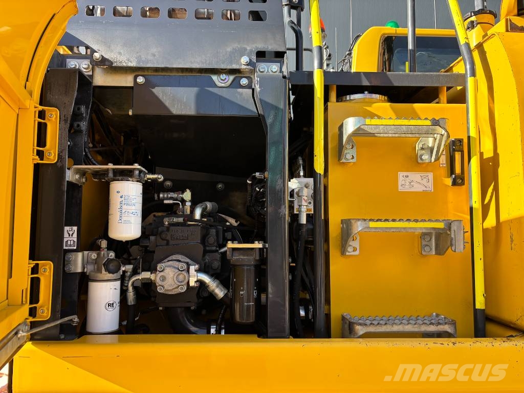 Komatsu PW 160-11 - PW160 - PW180 - PW 180 Wielgraafmachines