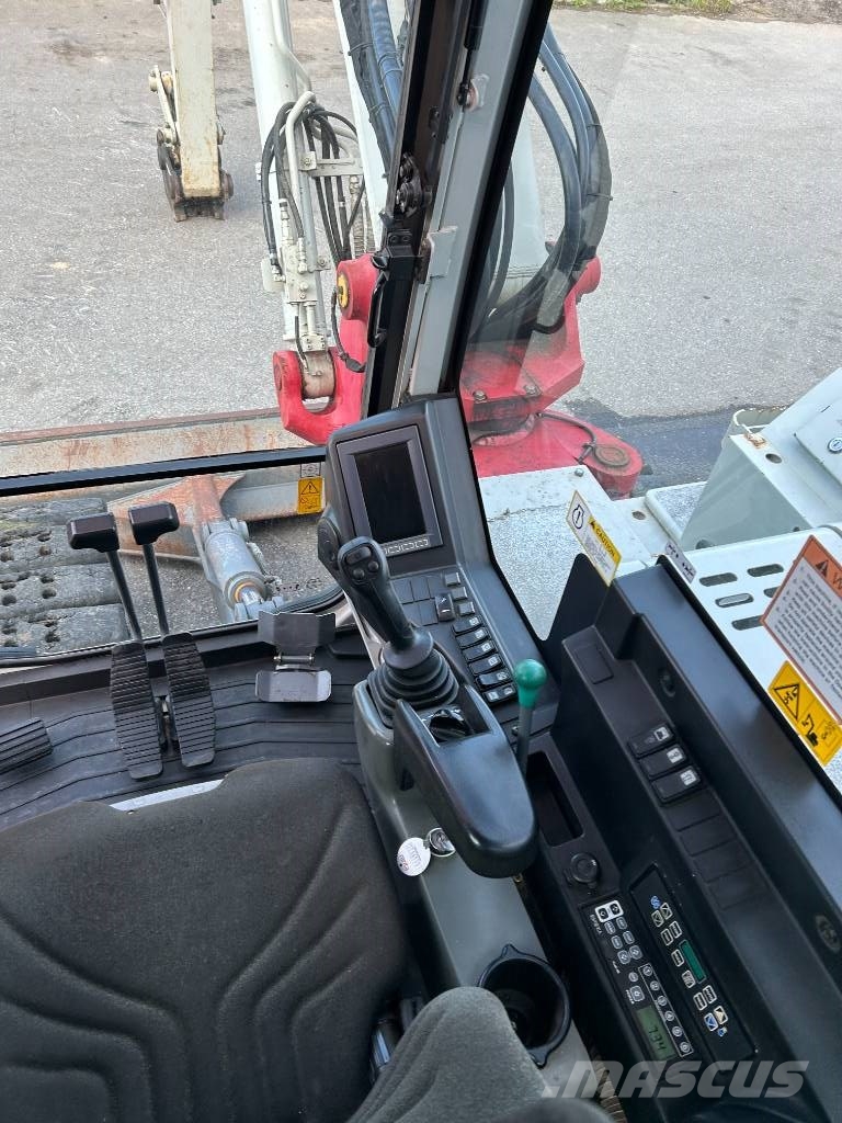 Takeuchi tb2150 Gravemaskiner på larvebånd