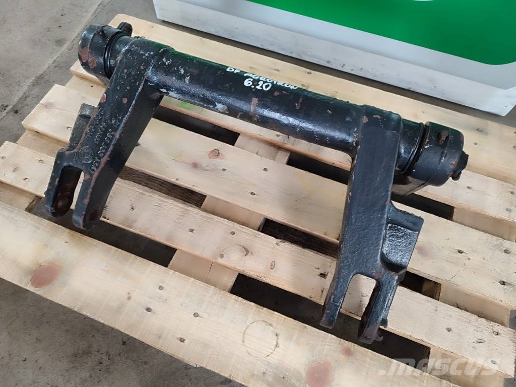 Deutz-Fahr 6.20 AGROTRON Rear linkage 133100733014 Sasiuri si suspensii