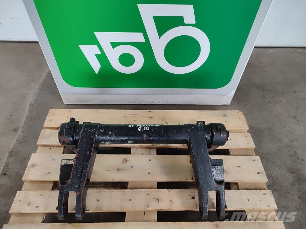 Deutz-Fahr 6.20 AGROTRON Rear linkage 133100733014 Sasiuri si suspensii