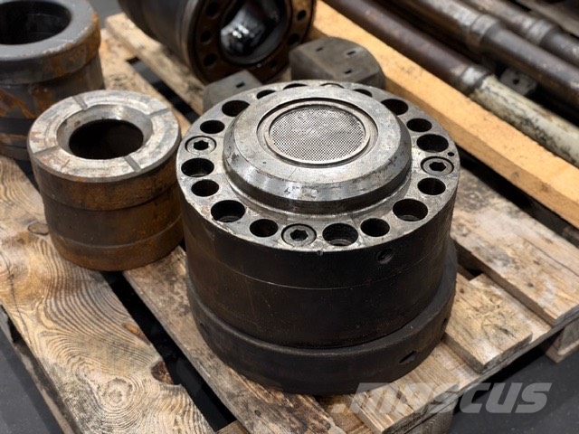 Rammer USED PARTS FIT HAMMERR RAMMER 3800 KG مطارق / كسارات