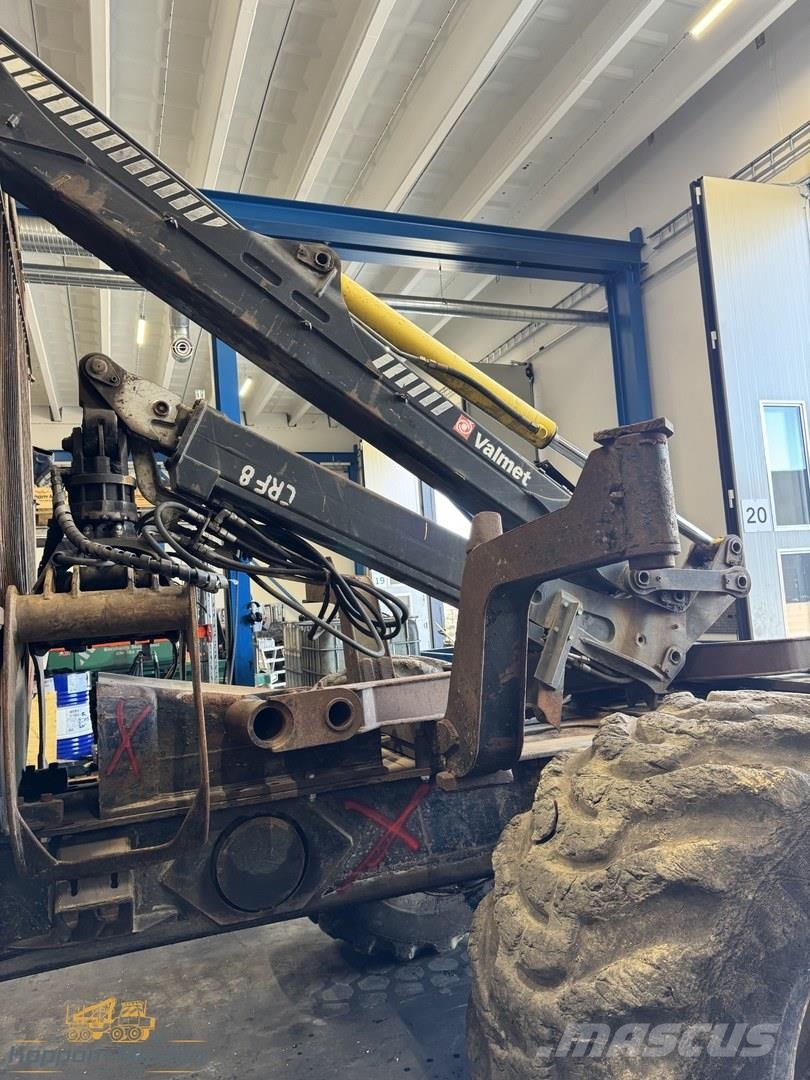 Valmet 890.1 Demonteras/Spare parts Kuormatraktorit