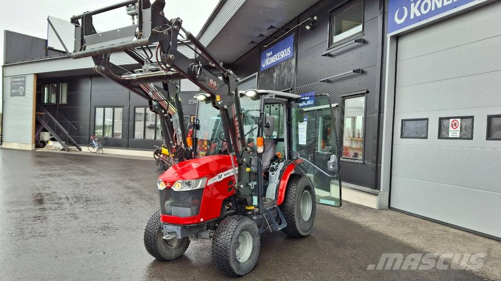 Massey Ferguson 1735 + Isme 90 etukuormain Ajettu vain 160h トラクター