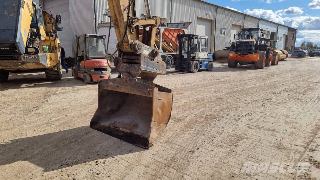 CAT 320 E Escavadeiras de esteiras
