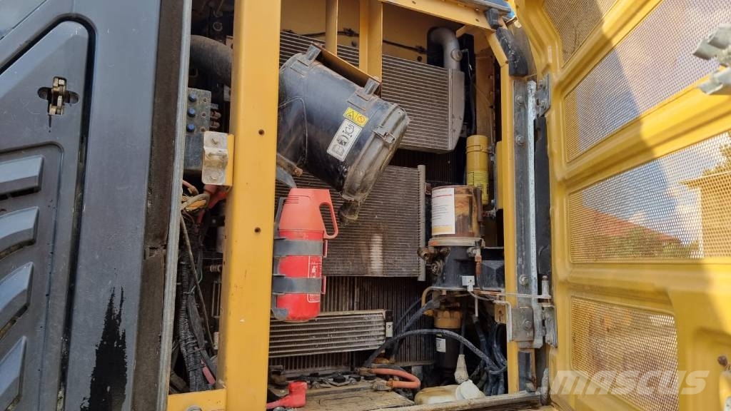 CAT 320 E Escavadeiras de esteiras
