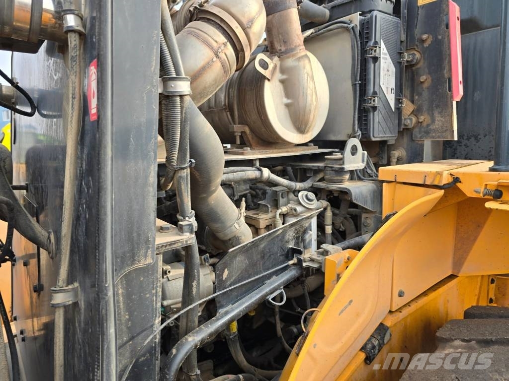Hyundai HL 960 لوادر بعجل