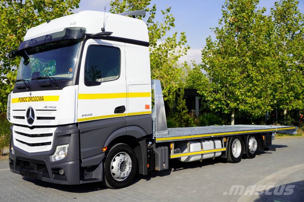 Mercedes-Benz Actros 2542 MP5 Low deck / NEW tow truck 9.4 m Flatbed lastbiler med spil