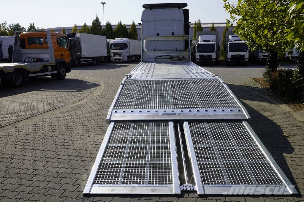 Mercedes-Benz Actros 2542 MP5 Low deck / NEW tow truck 9.4 m Flatbed lastbiler med spil