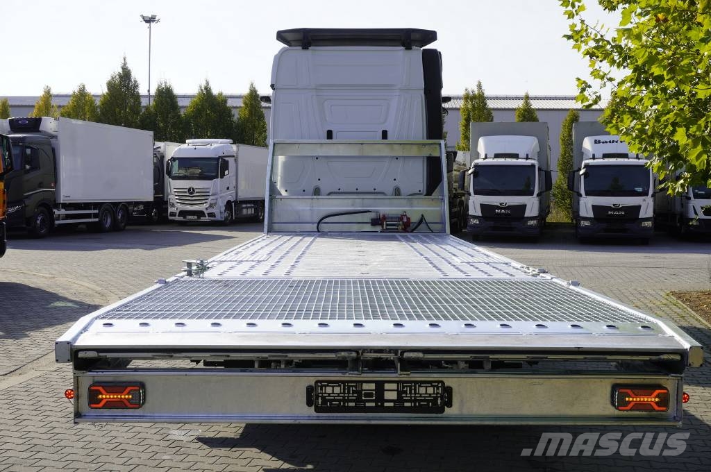 Mercedes-Benz Actros 2542 MP5 Low deck / NEW tow truck 9.4 m Flatbed lastbiler med spil