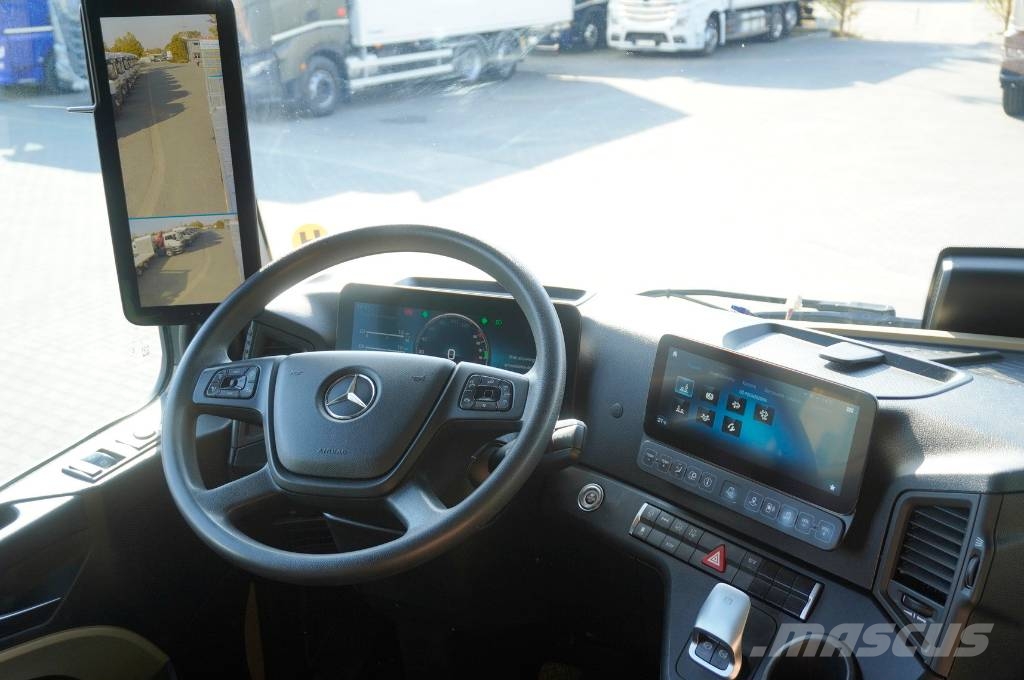 Mercedes-Benz Actros 2542 MP5 Low deck / NEW tow truck 9.4 m Flatbed lastbiler med spil