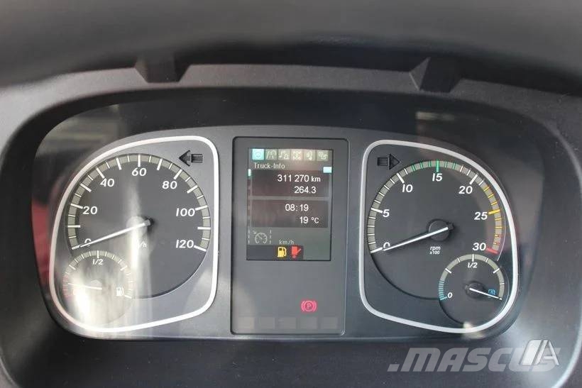 Mercedes-Benz Atego 1221 –FURGON- F-002 شاحنات ذات هيكل صندوقي
