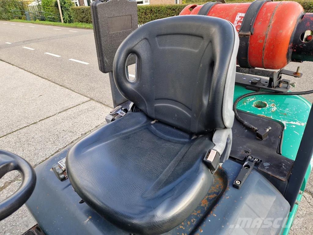 Maximal Nissan Zhejiang 2.5 ton LPG LOW HOURS Gāzes autoiekrāvēji (LPG)