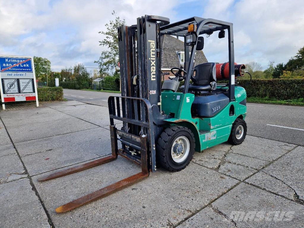 Maximal Nissan Zhejiang 2.5 ton LPG LOW HOURS Gāzes autoiekrāvēji (LPG)