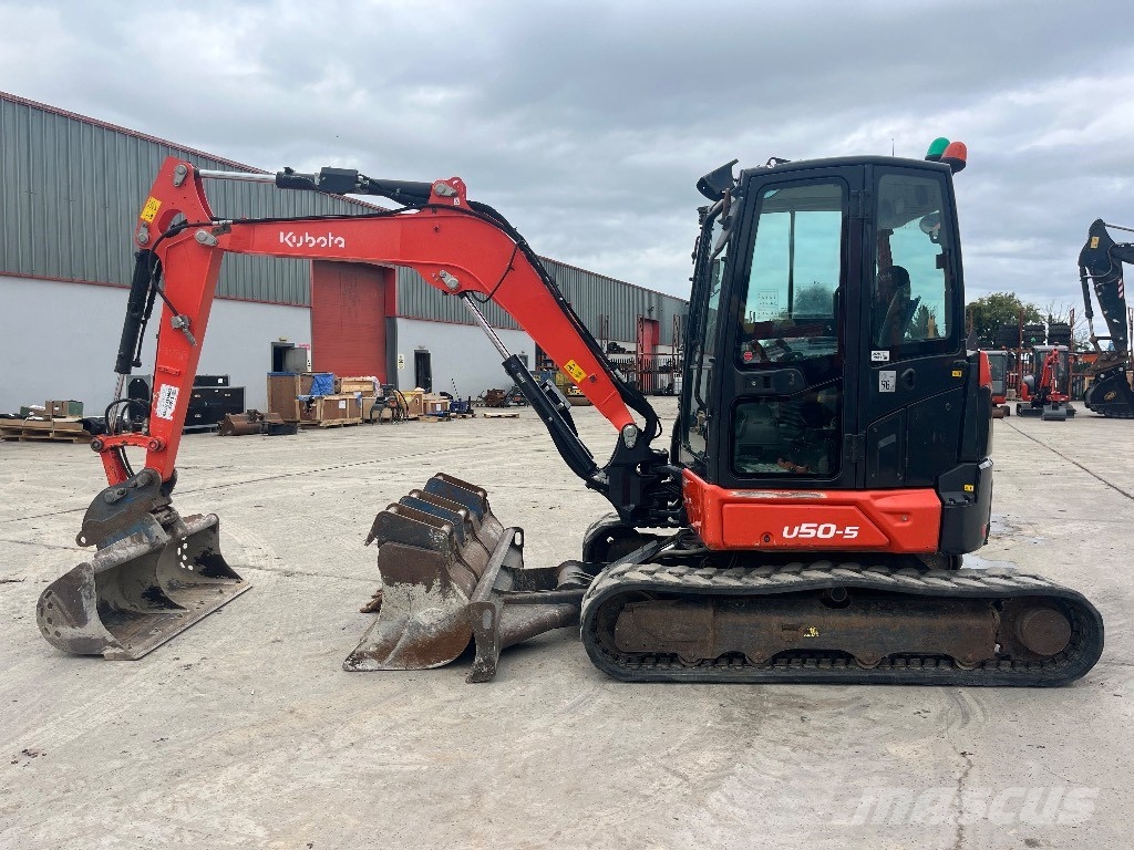 Kubota U 50-5 حفارات صغيرة أقل من 7 طن (حفارات صغيرة)