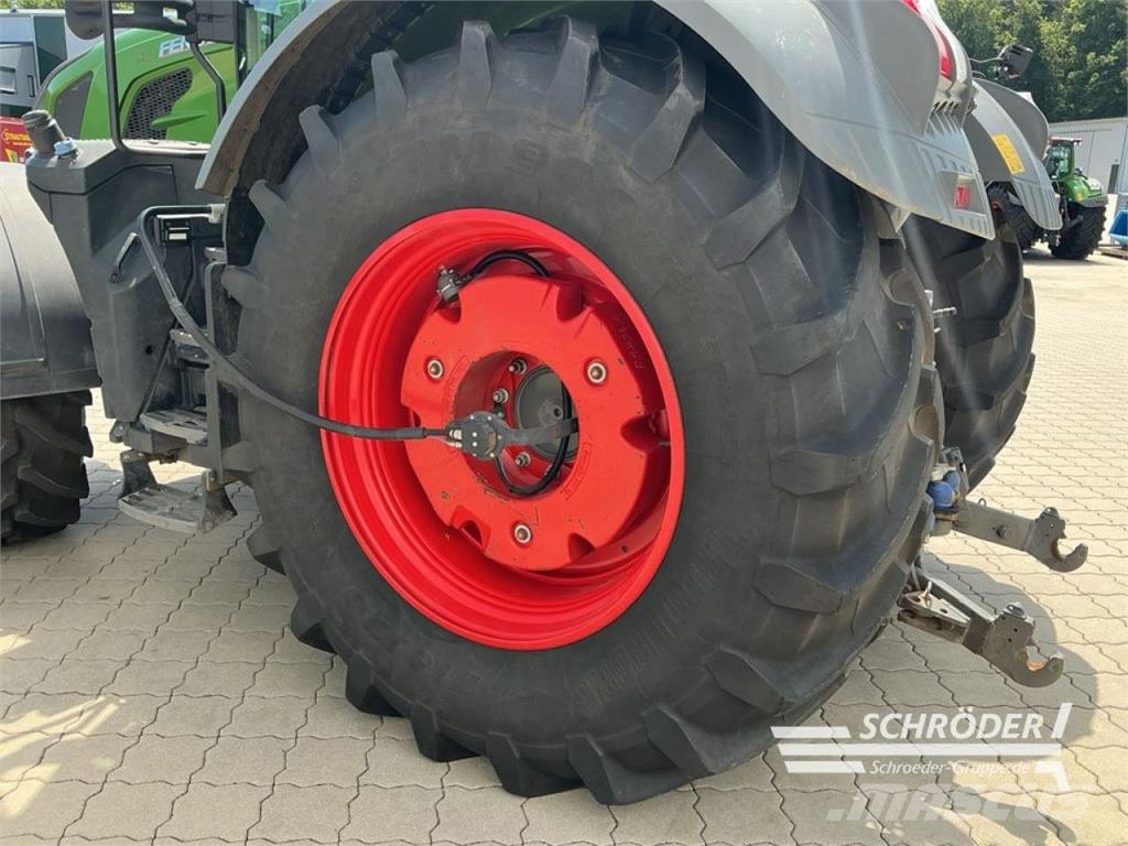 Fendt 828 S4 PROFI PLUS Traktörler