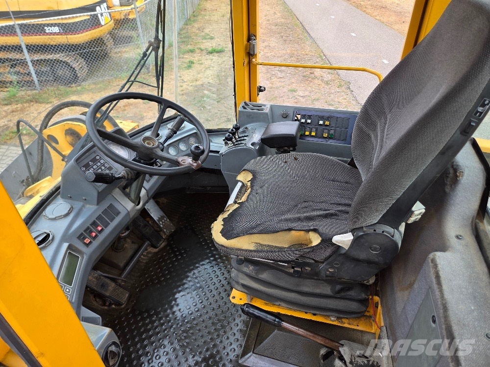 Volvo L70C Фронтальные погрузчики