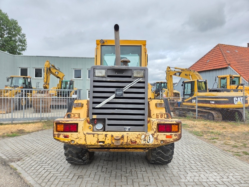 Volvo L70C Фронтальные погрузчики