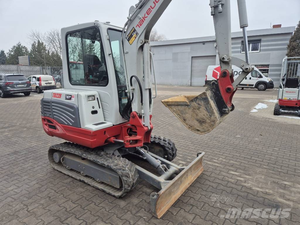 Takeuchi TB 228 Mini excavators < 7t (Mini diggers)