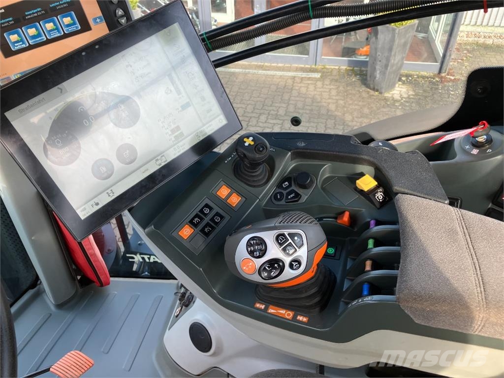 CLAAS Axion 960 Cmatic 트랙터