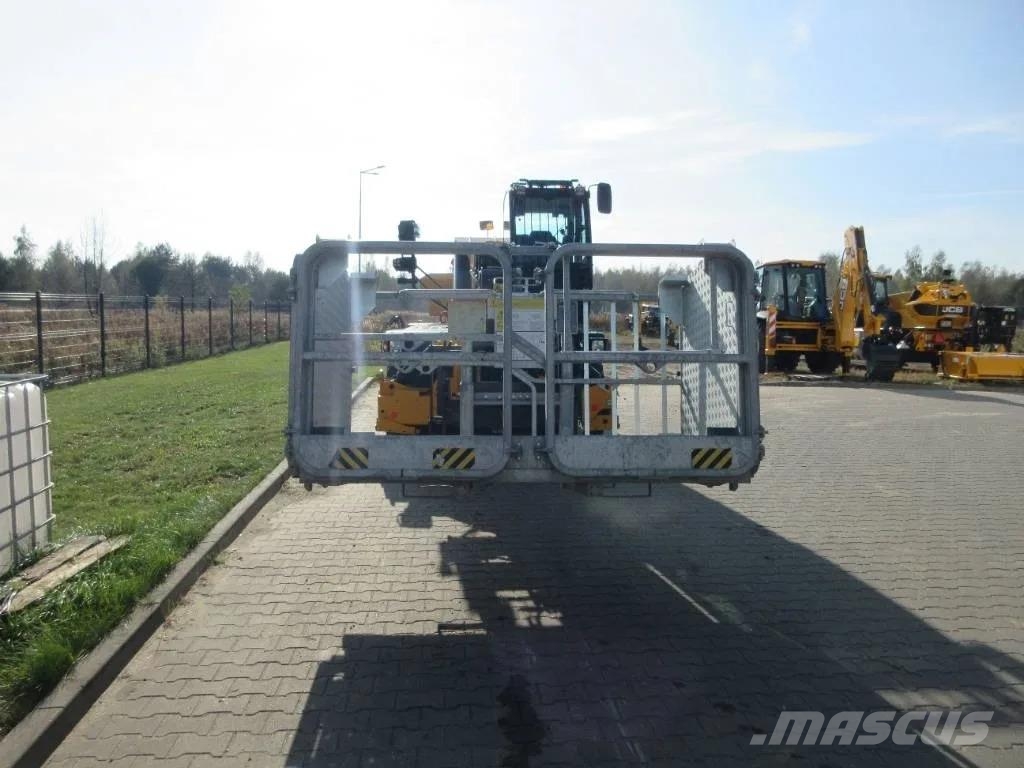 JCB ROTO 555P210R Teleskopski viljuškari