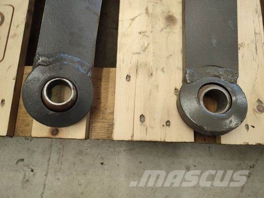 Fendt 514 Favorit lower arm actuator Gieken en dippers