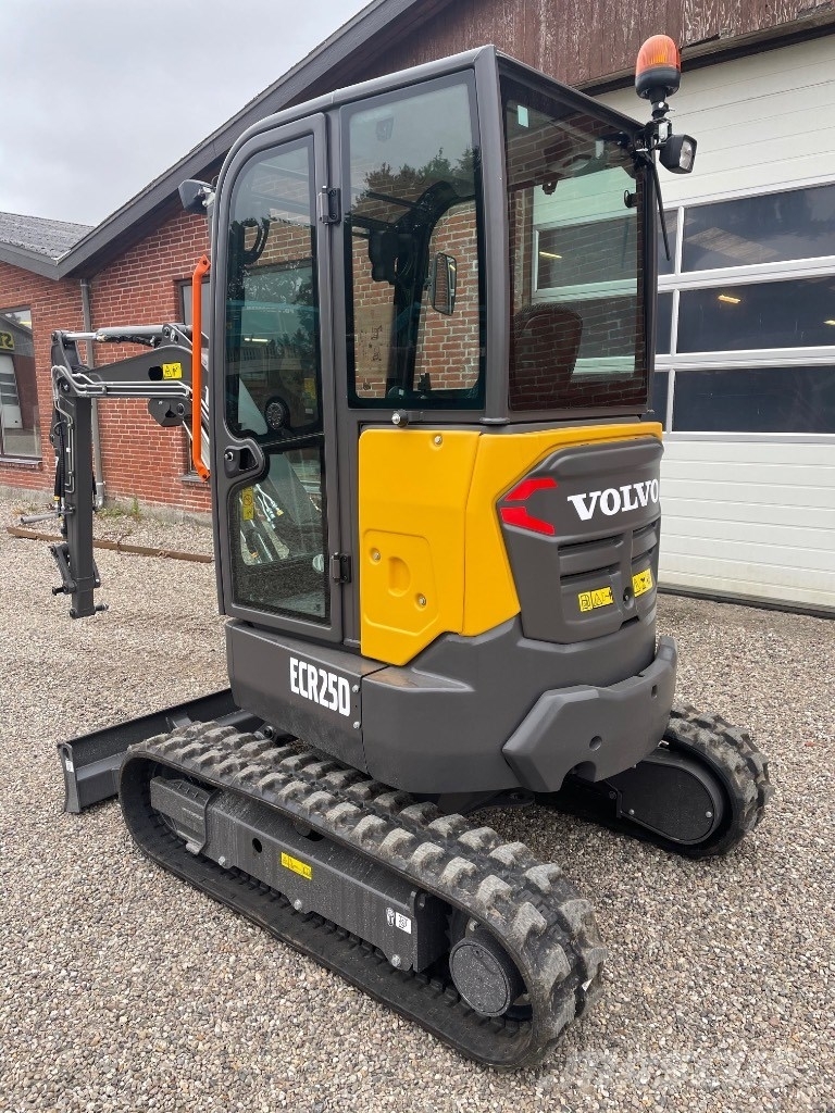 Volvo ECR25D Fabriksny Minigrävare < 7t