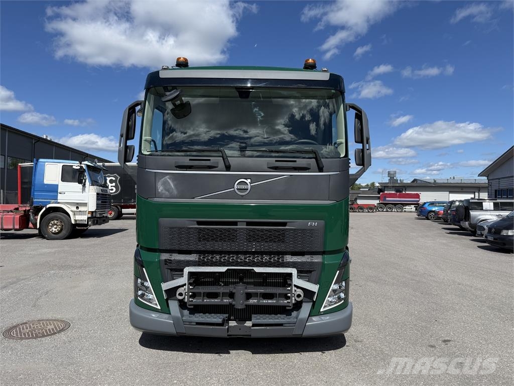 Volvo FH500 8X2 Camiones grúa