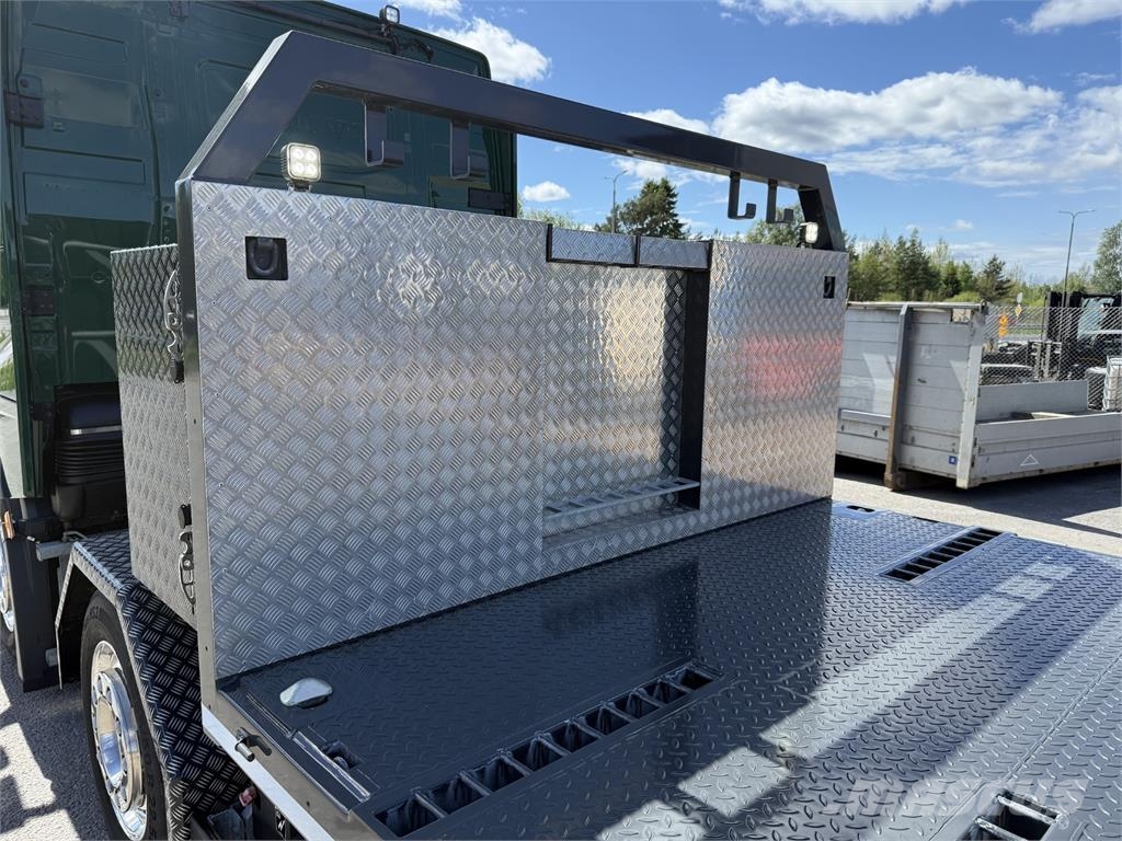 Volvo FH500 8X2 Camiones grúa
