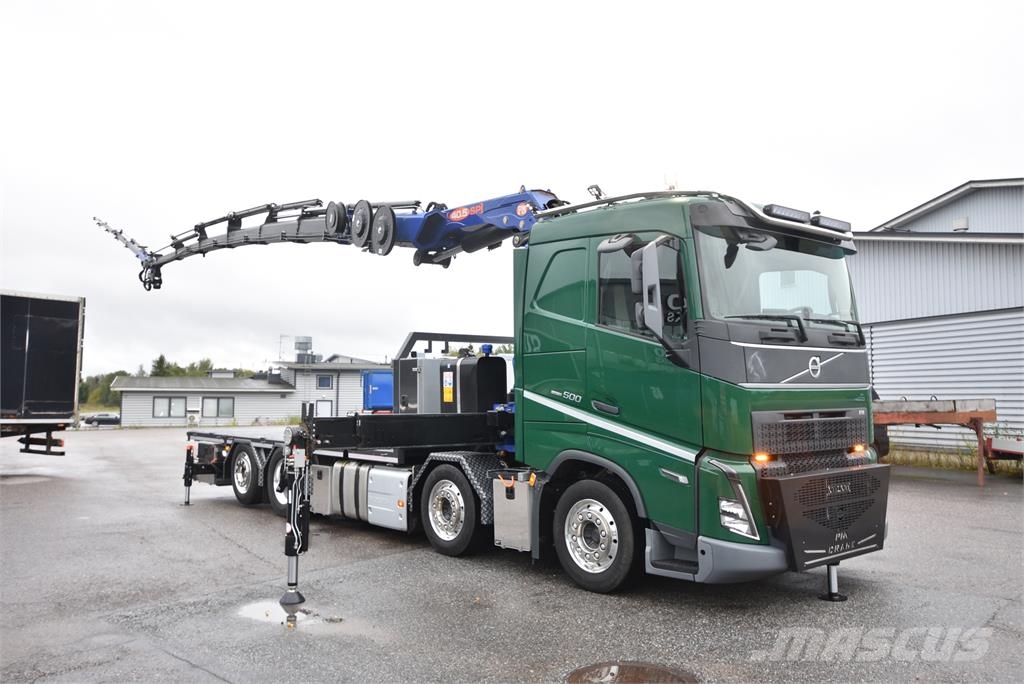 Volvo FH500 8X2 Vlakke laadvloer met kraan