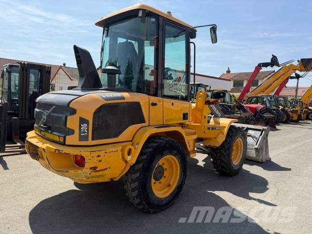 Volvo L 30 Hjullastare
