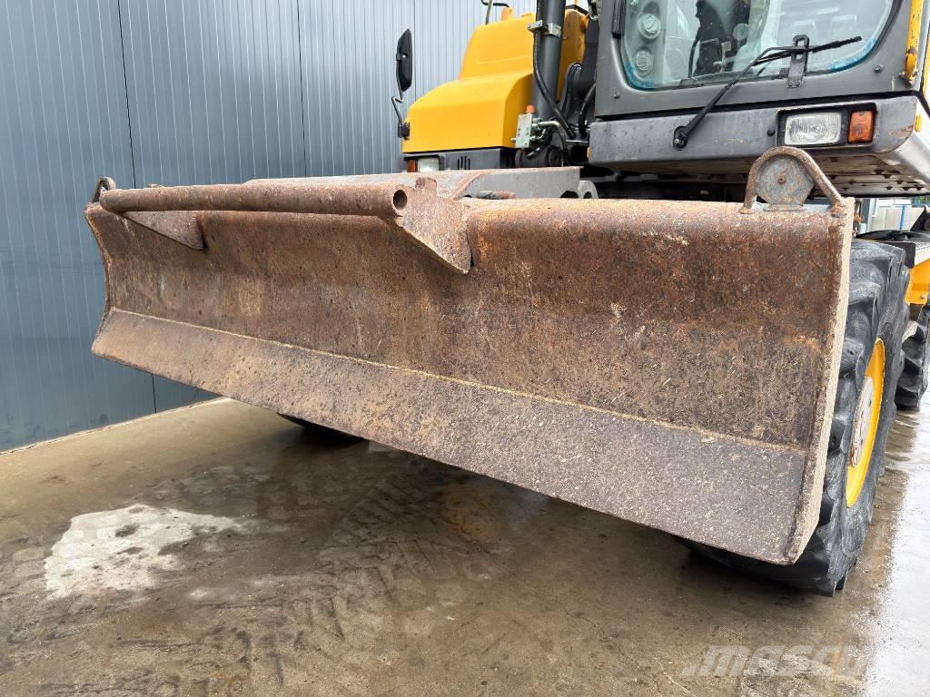 Volvo EW160D 旋轉式挖土機/掘鑿機/挖掘機