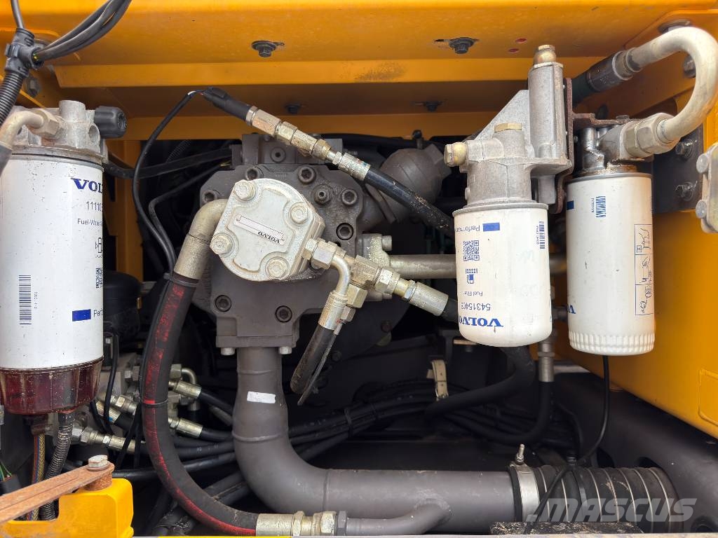 Volvo EW160D 旋轉式挖土機/掘鑿機/挖掘機