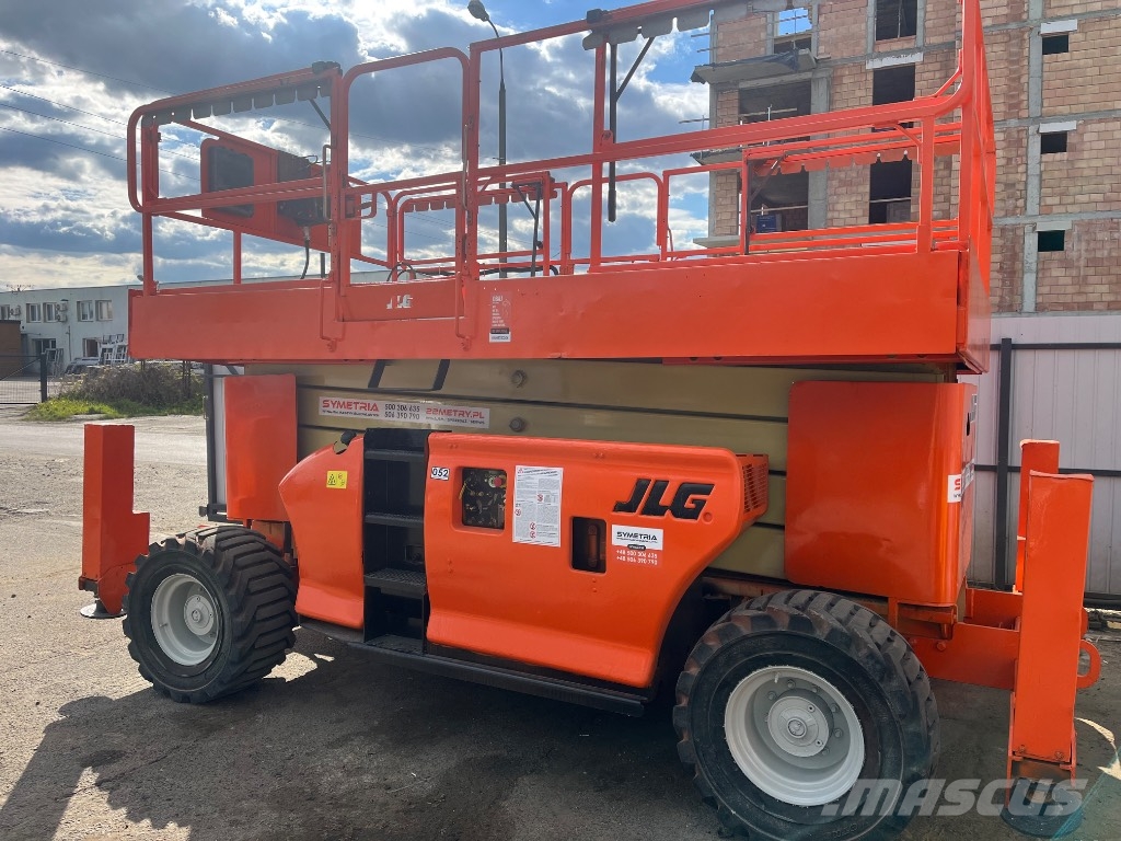 JLG 4394 RT 剪叉式升降机