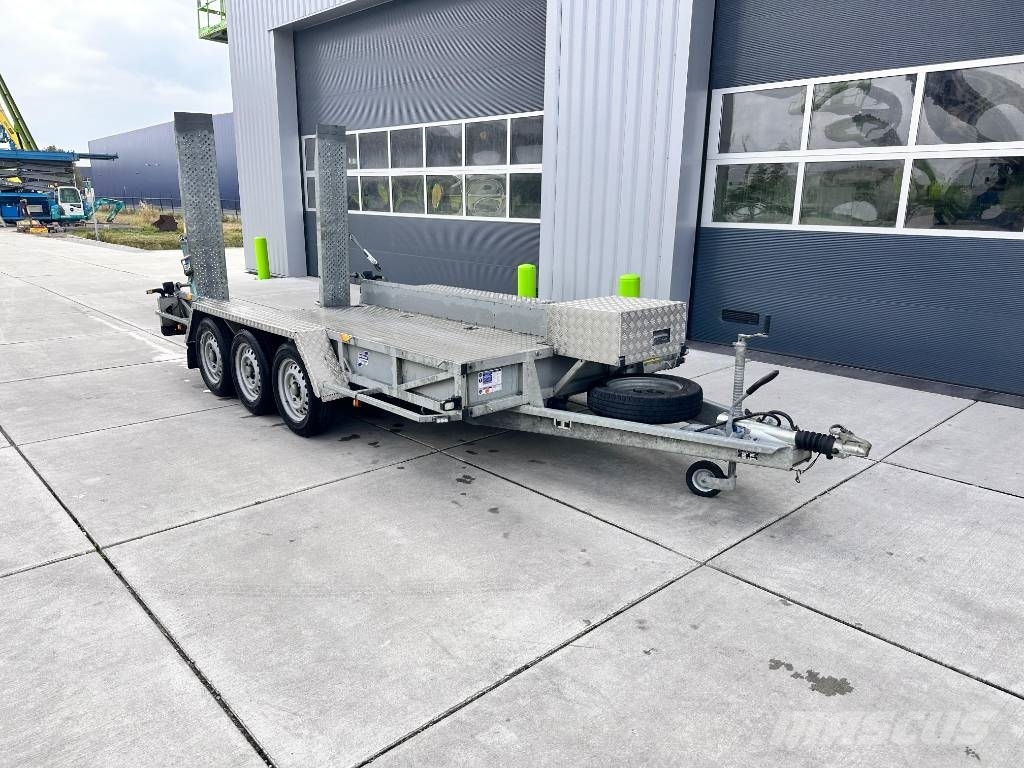 Ifor Williams GP 35 ライトトレーラー